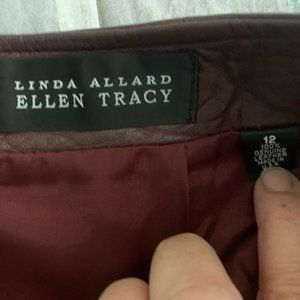 Ellen Tracy Genuine Leather Fall Skirt, Sleek but roomy,  Luxury item, size 12